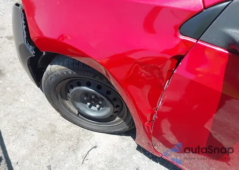 2017 Toyota Corolla Le from USA, damaged, VIN 2T1BURHE0HC930063